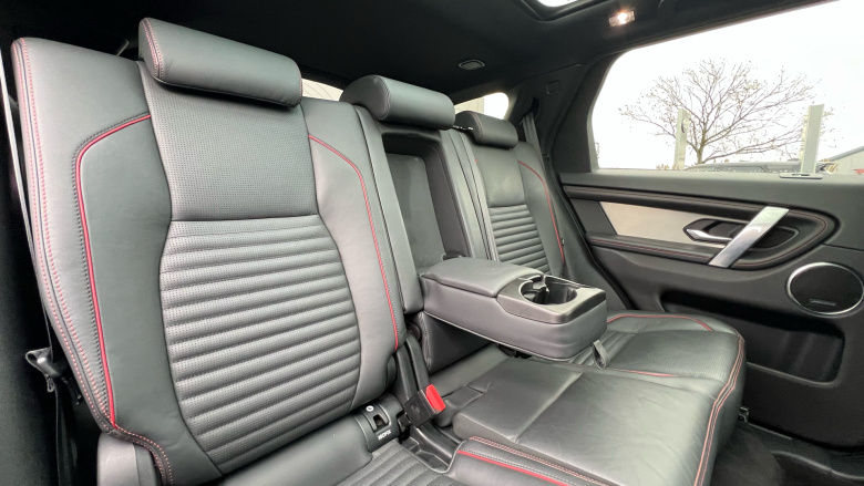 Land Rover Discovery Sport 1.5 P300e R-Dynamic HSE 5dr Auto [5 Seat] Station Wagon